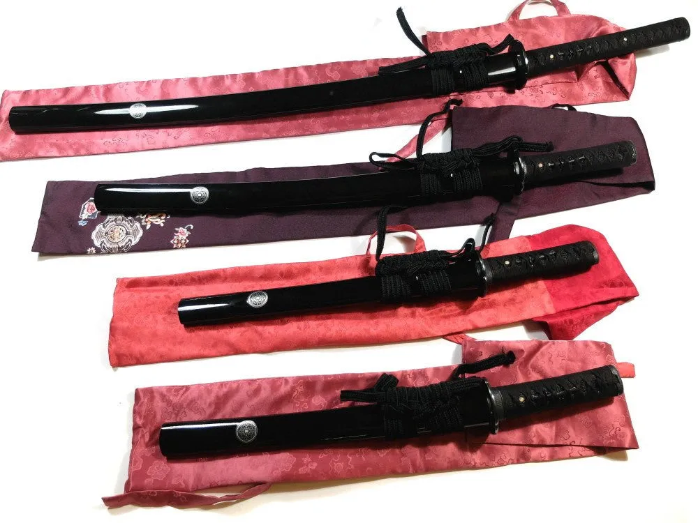 Custom mon heirloom katana set