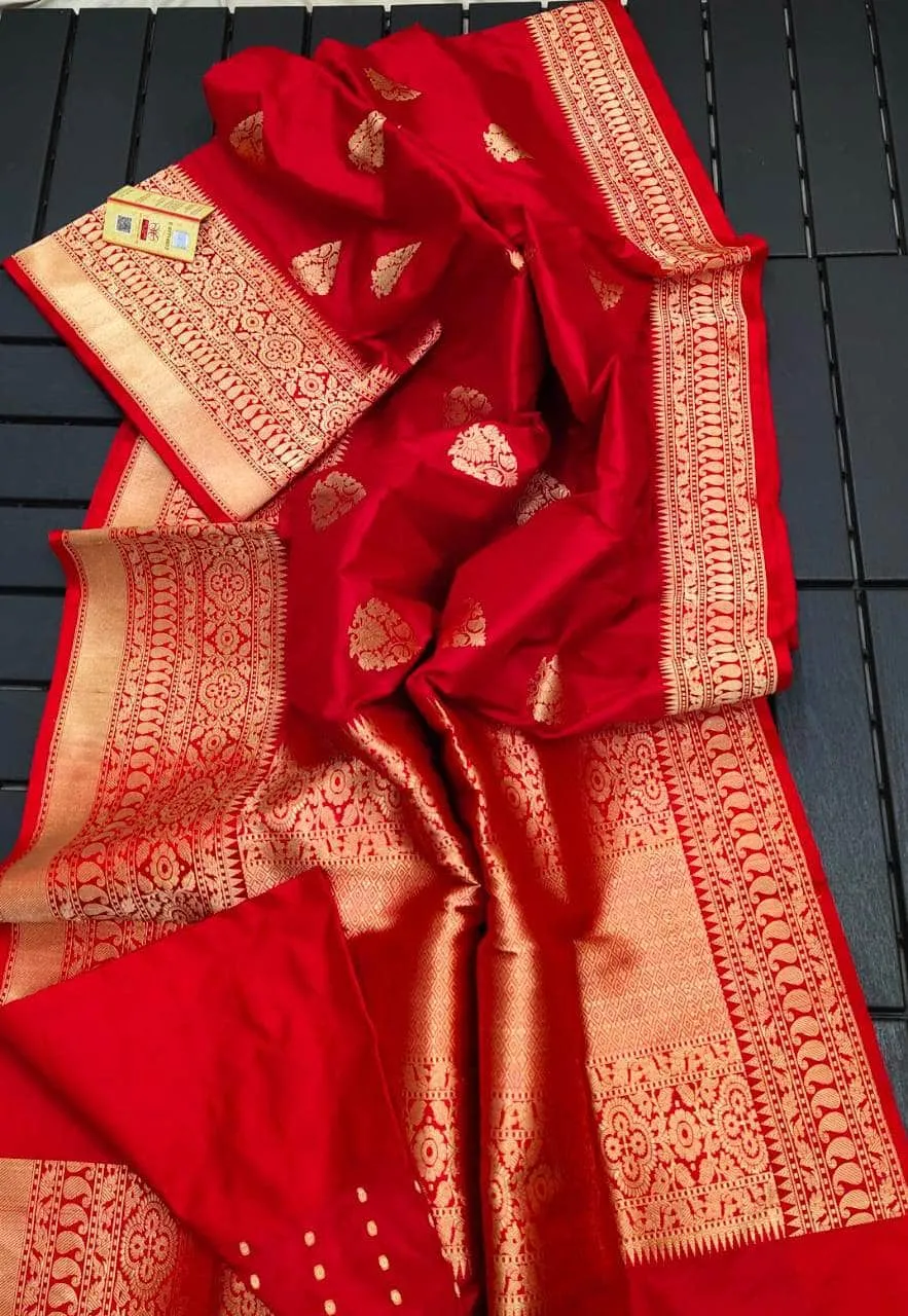 Gold Zari Banarasi Silk Saree