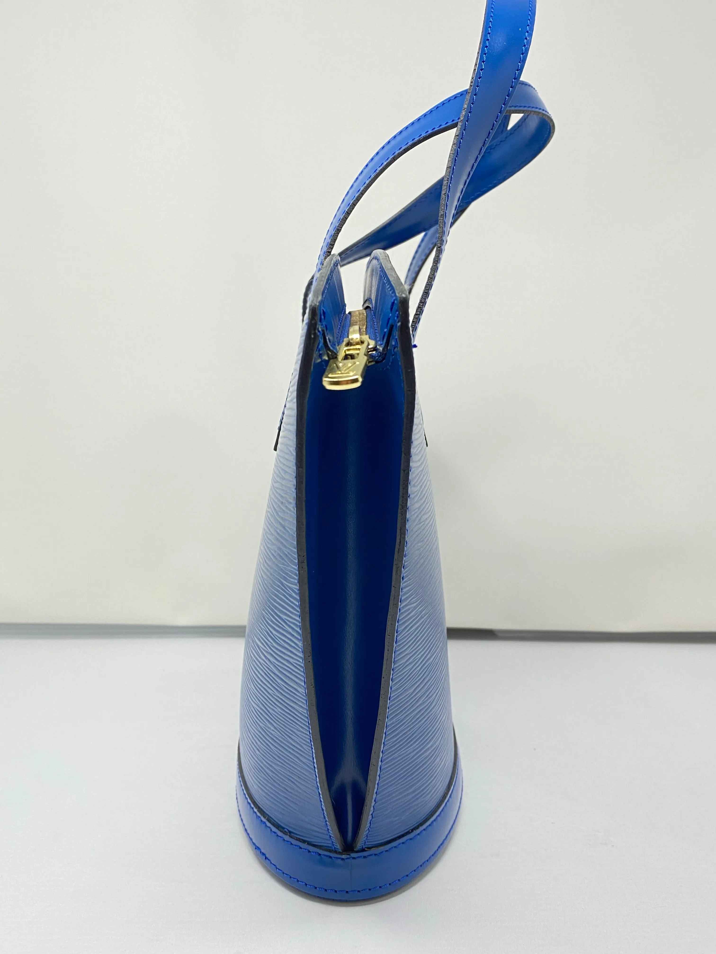 Louis Vuitton Toledo Blue Epi Leather St. Jacques PM Bag